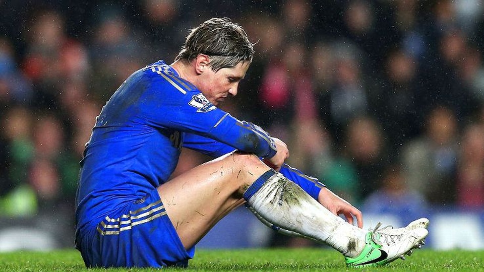 Vì sao CĐV Chelsea lại phản đối Morata mặc áo số 9? - 7
Fernando Torres