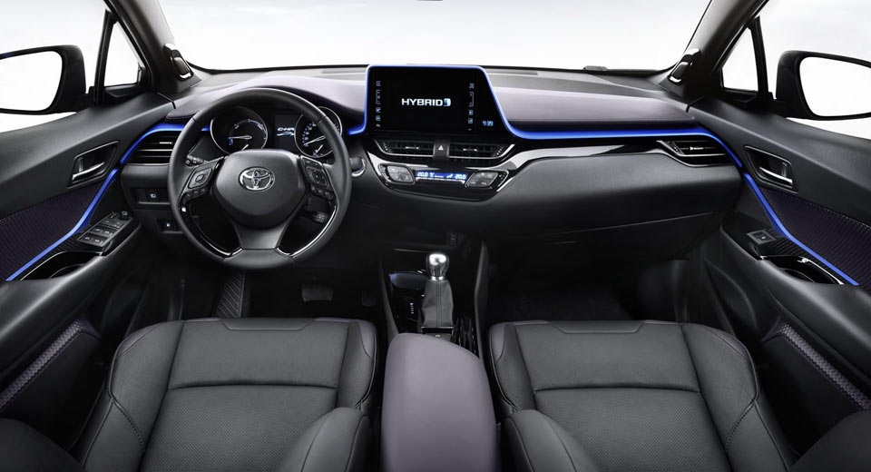 Toyota muốn dùng công nghệ giúp nhặt đồ bị rơi trên xe ô tô - 1 Toyota muốn dùng công nghệ giúp nhặt đồ bị rơi trên xe ô tô - 1