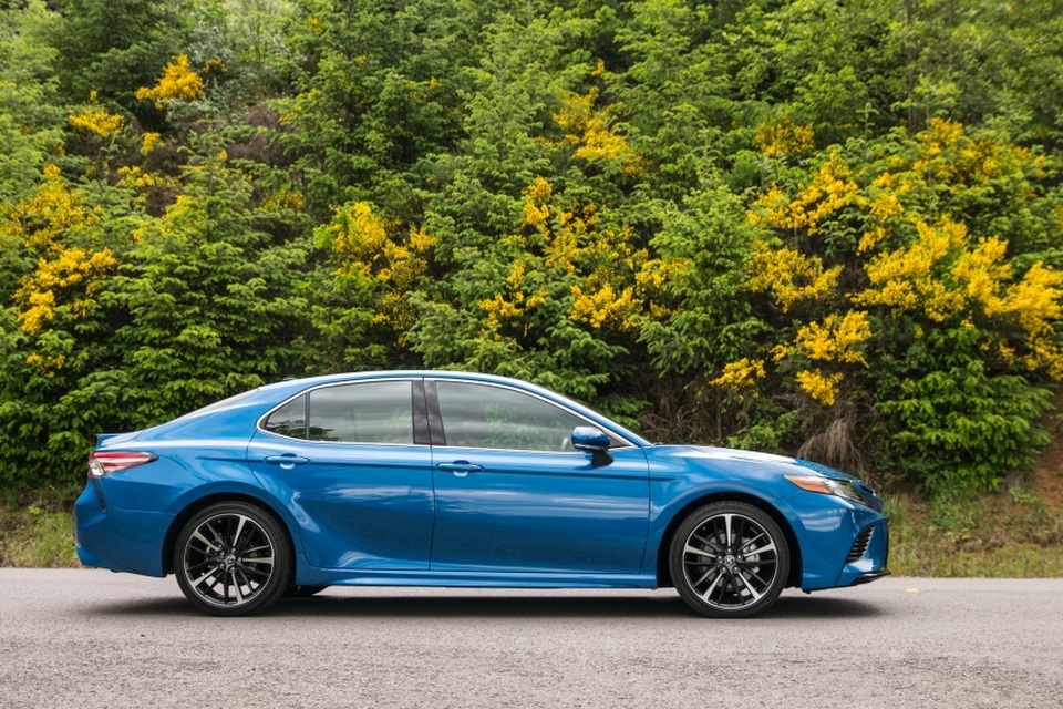 Toyota Camry 2018 tại Mỹ có gì? - 3 Toyota Camry 2018 tại Mỹ có gì? - 3