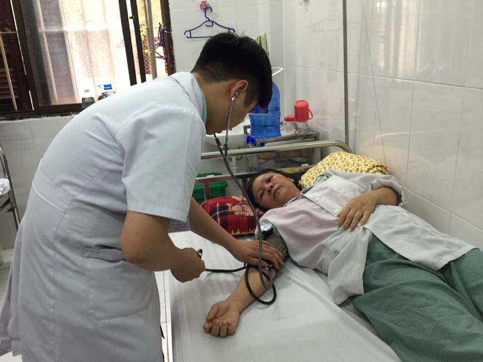 Mệt mỏi, đau đớn sao bác sĩ không tìm ra bệnh? - 1 Nhiều trường hợp trầm cảm lại biểu hiện bằng các dấu hiệu toàn cơ thể. Ảnh: Thế Anh.