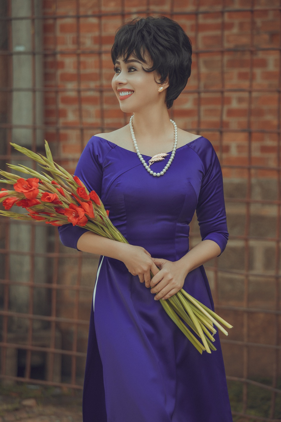 Mrs Universe Vietnam Hằng Nguyễn gợi nhớ hình ảnh Trần Lệ Xuân - 11 Mrs Universe Vietnam Hằng Nguyễn gợi nhớ hình ảnh Trần Lệ Xuân - 11