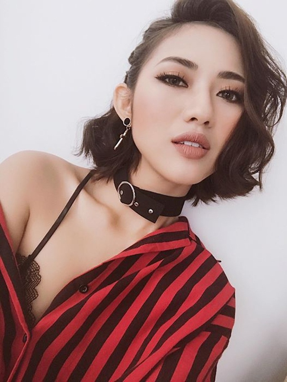 Nhan sắc nóng bỏng của "nàng dâu thứ 2" phim “Sống chung với mẹ chồng” - 6 Nhan sắc nóng bỏng của "nàng dâu thứ 2" phim “Sống chung với mẹ chồng” - 6