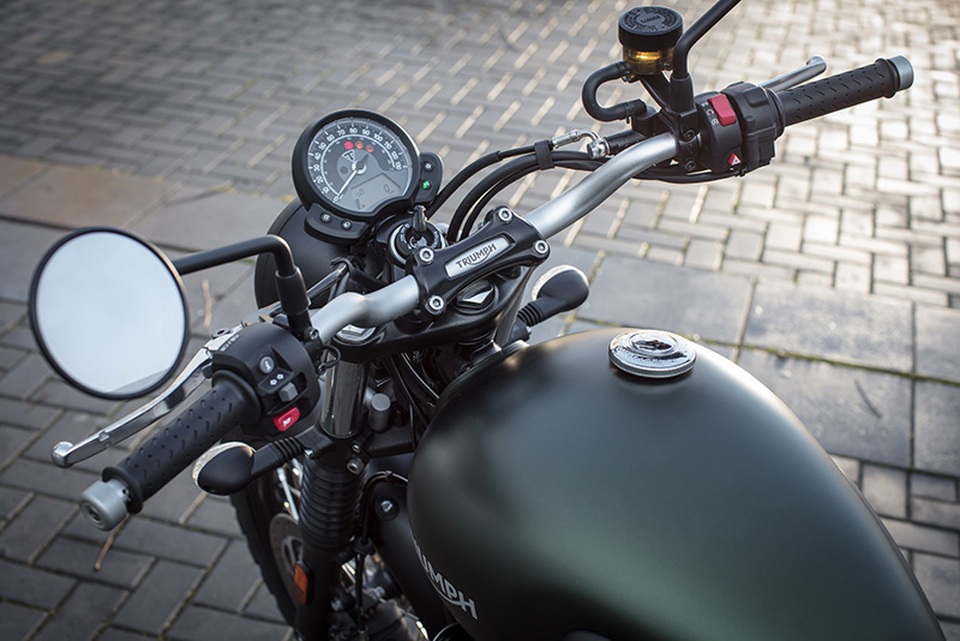 Triumph lại "ưu ái" Ấn Độ với mẫu Street Scrambler mới - 11 Triumph lại "ưu ái" Ấn Độ với mẫu Street Scrambler mới - 11