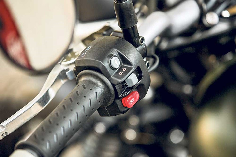 Triumph lại "ưu ái" Ấn Độ với mẫu Street Scrambler mới - 9 Triumph lại "ưu ái" Ấn Độ với mẫu Street Scrambler mới - 9