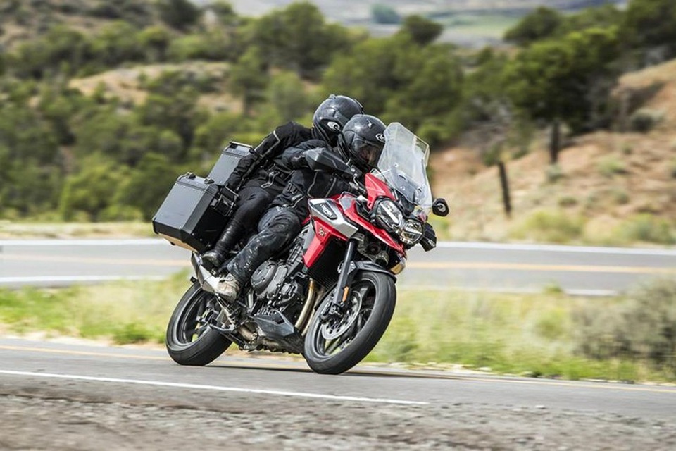Triumph Tiger 1200 - Đẩy mạnh cuộc chơi Adventure - 23 Triumph Tiger 1200 - Đẩy mạnh cuộc chơi Adventure - 23