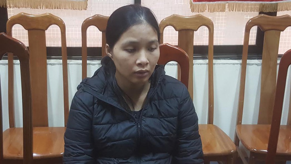 Mẹ chồng rủ con dâu đi trộm cắp trong lễ hội - 1 Mẹ chồng rủ con dâu đi trộm cắp trong lễ hội - 1
