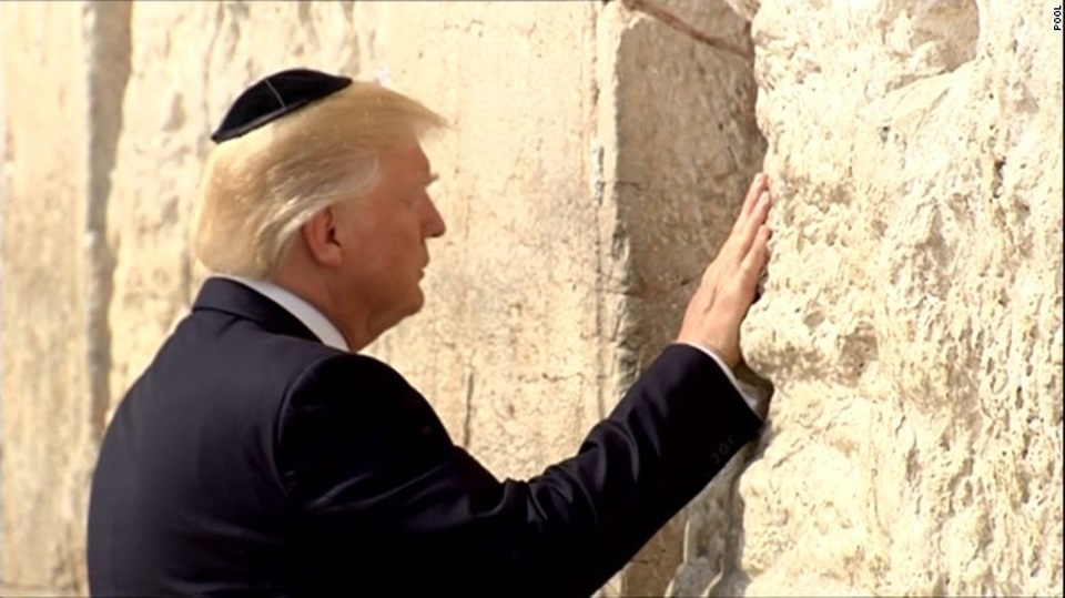Đằng sau quyết định thổi bùng căng thẳng ở Trung Đông của Tổng thống Trump - 2
Tổng thống Mỹ Donald Trump (Ảnh: Getty)