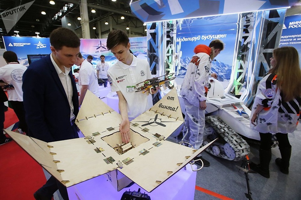 Dàn trực thăng lạ mắt "khoe dáng" tại triển lãm ở Nga - 13