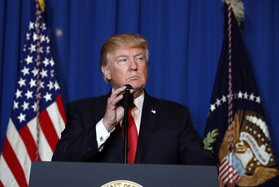 Thế giới phản ứng trái chiều vụ Mỹ phóng tên lửa tấn công Syria - 1
Tổng thống Mỹ Donald Trump ngày 6/4 đã ra lệnh tiến hành cuộc tấn công bằng tên lửa vào căn cứ quân sự của Syria (Ảnh: AP)