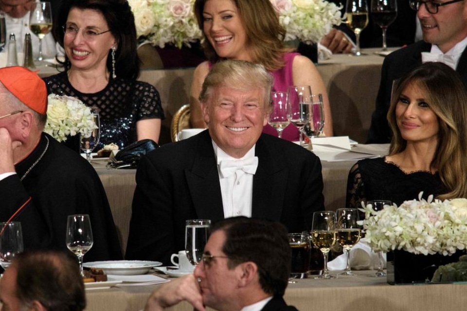 Chi tiết lịch trình lễ nhậm chức của Tổng thống đắc cử Donald Trump - 3
Tổng thống đắc cử Trump và phu nhân. (Ảnh minh họa: The Star)