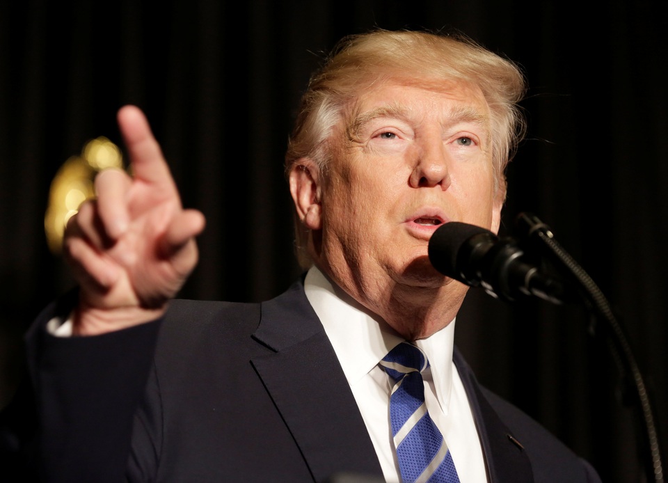 Ông Trump nói bị ép phải gấp rút ký sắc lệnh di trú - 1 Tổng thống Donald Trump (Ảnh: Reuters)
