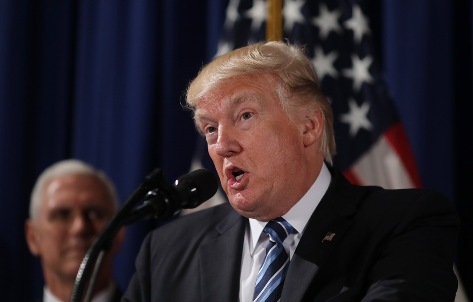 Ông Trump nói “xung đột lớn” với Triều Tiên hoàn toàn có thể xảy ra - 1 Tổng thống Donald Trump (Ảnh: Reuters)