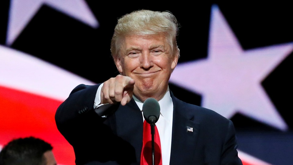Hé lộ bộ tài liệu chỉ toàn lời khen dành cho Tổng thống Trump - 1 Tổng thống Mỹ Donald Trump (Ảnh: Reuters)