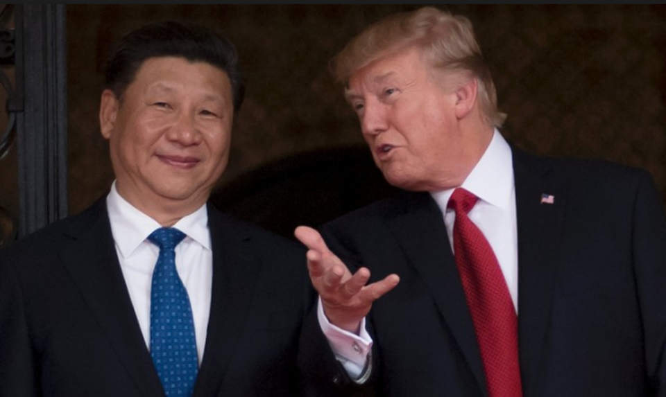 Tổng thống Trump "trách" Trung Quốc cấp dầu cho Triều Tiên - 1 Tổng thống Donald Trump (phải) và Chủ tịch Trung Quốc Tập Cận Bình (Ảnh: Getty)