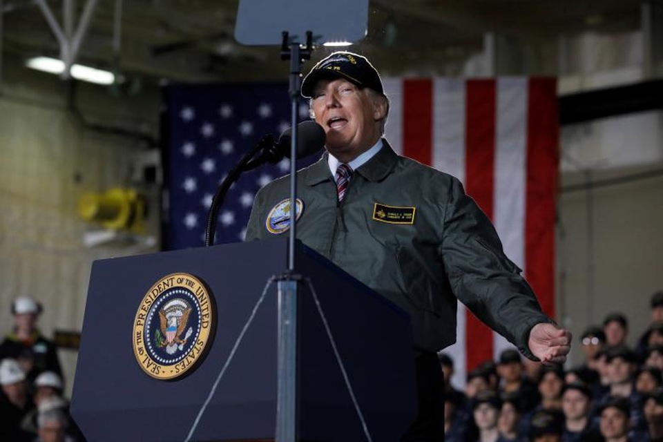 Tổng thống Trump muốn Hải quân Mỹ có 12 tàu sân bay - 7 Tổng thống Trump muốn Hải quân Mỹ có 12 tàu sân bay - 7