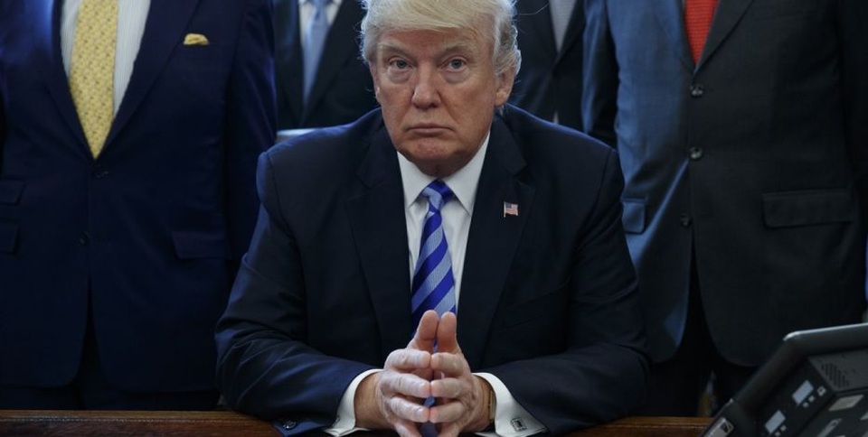 Tổng thống Trump họp bàn với các nữ doanh nhân tại Nhà Trắng - 1
Tổng thống Trump gặp các nữ CEO của các doanh nghiệp nhỏ và tuyên bố chuyến thăm của Ivanka Trump với Thủ tướng Đức Angela Merkel. (Nguồn: Fox Business)