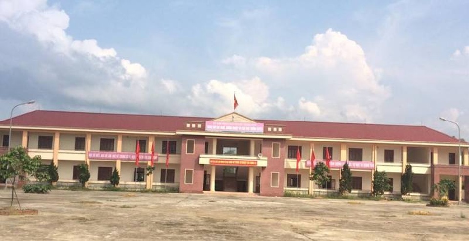 Ngôi trường hơn 42 tỷ đồng chỉ có 48 học sinh - 1
Một góc Trung tâm dạy nghề, hướng nghiệp và giáo dục thường xuyên huyện Hương Khê