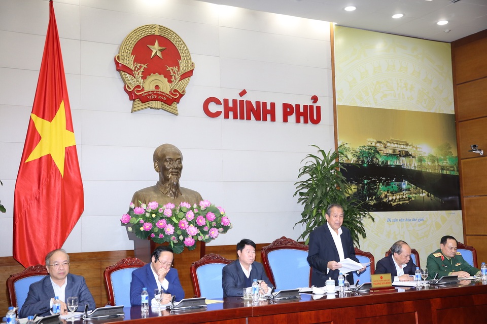 Phó Thủ tướng: Lập 4 đoàn giám sát việc chi tiền bồi thường vụ Formosa - 1 Phó Thủ tướng Trương Hoà Bình chủ trì cuộc họp của Ban Chỉ đạo khắc phục sự cố môi trường biển 4 tỉnh miền Trung (ảnh: VGP).