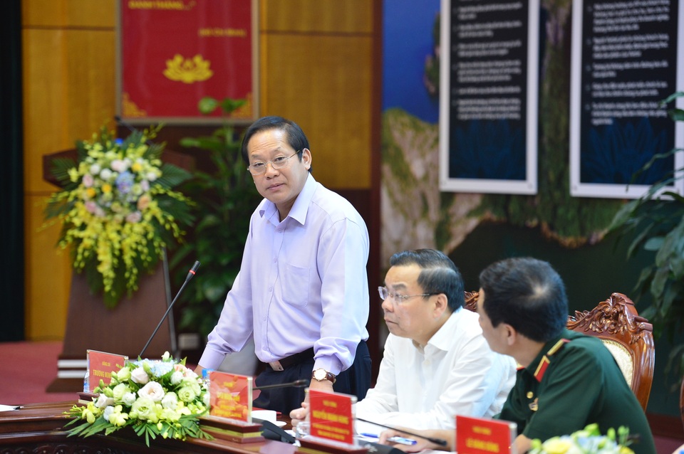 Bộ trưởng Trương Minh Tuấn: Viettel luôn đặt lợi ích quốc gia, lợi ích nhân dân lên trên - 1
Bộ trưởng Thông tin & Truyền thông Trương Minh Tuấn đánh giá cao những đóng góp của Viettel ở góc độ kinh tế và góc độ nghiên cứu