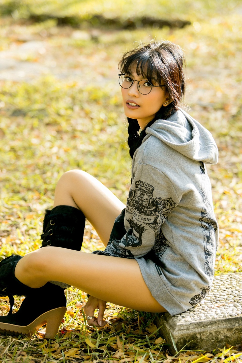 Sở thích "lạ lùng" của người đẹp Trương Thị May - 12 Sở thích "lạ lùng" của người đẹp Trương Thị May - 12