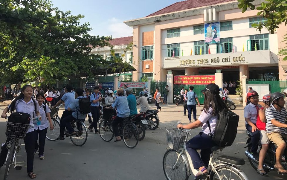 Vụ nữ sinh lớp 6 dùng dao chống trả khi bị đánh hội đồng: Cần sớm ổn định sức khỏe, tâm lý học trò - 1
Trường THCS Ngô Chí Quốc (quận Thủ Đức, TPHCM).
