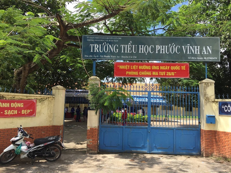 Trường tiểu học Phước Vĩnh An, Củ Chi, TPHCM có rất nhiều sai phạm do trách nhiệm của hiệu trưởng