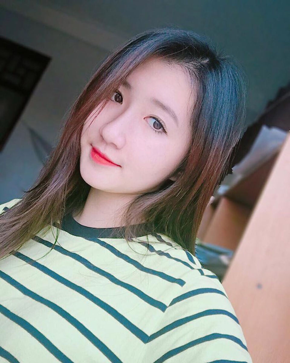 Màn “cú hóa tiên” không thể tin nổi của cô gái Hà thành - 8
Cô kiên trì chăm sóc da mặt và giảm cân