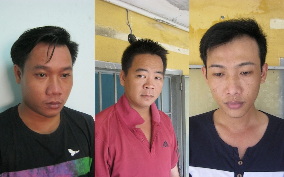 Bắt khẩn cấp 3 nghi can chém gục nhân viên cửa hàng thời trang - 1 3 nghi can trực tiếp truy sát anh Chung bị bắt giữ