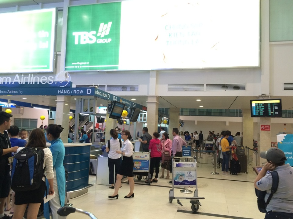 Sân bay Tân Sơn Nhất thông thoáng trong những chuyến bay đêm - 4 Sân bay Tân Sơn Nhất thông thoáng trong những chuyến bay đêm - 4