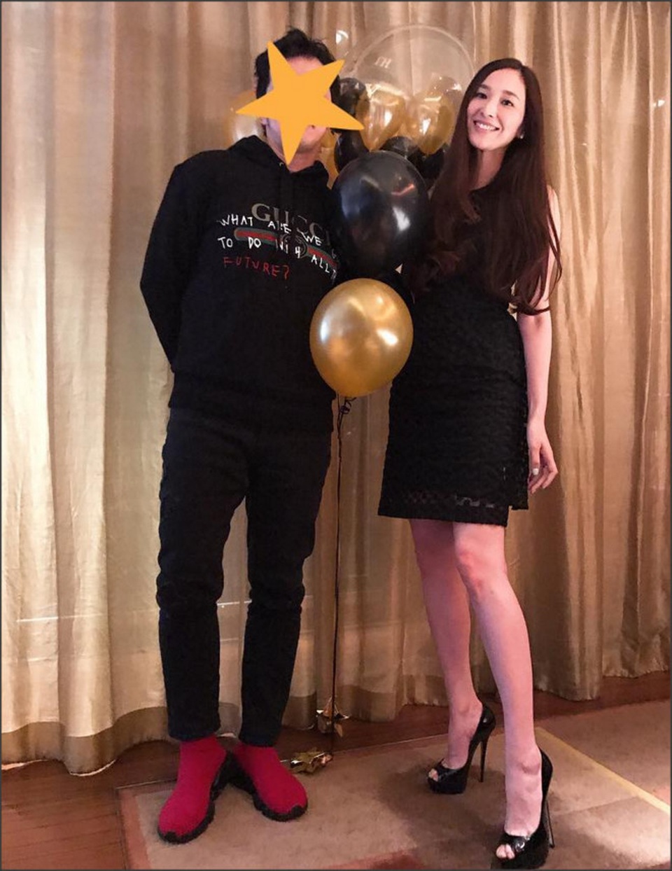 
Dáng vóc đáng ghen tị của bà mẹ ba con Ngô Bội Từ
