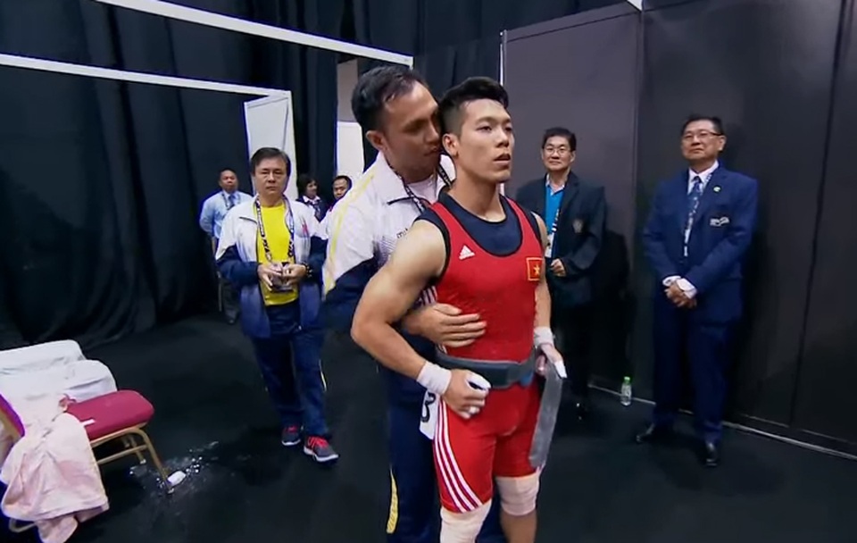 Nhật ký SEA Games 29 ngày 29/8: Pencak Silat giành ba tấm HCV - 26
Tuấn Anh trước khi bước vào thi cửa đẩy