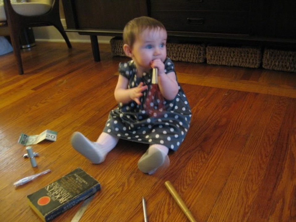 Những cách chăm con "lạ đời" trên thế giới - 5