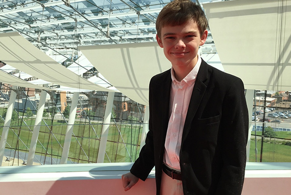 Mỹ: Hai thiếu niên 16 tuổi rủ nhau tranh cử thống đốc bang - 1 Ứng cử viên Thống đốc bang Kansas, Tyler Ruzich (Ảnh: Shawnee Mission Post)