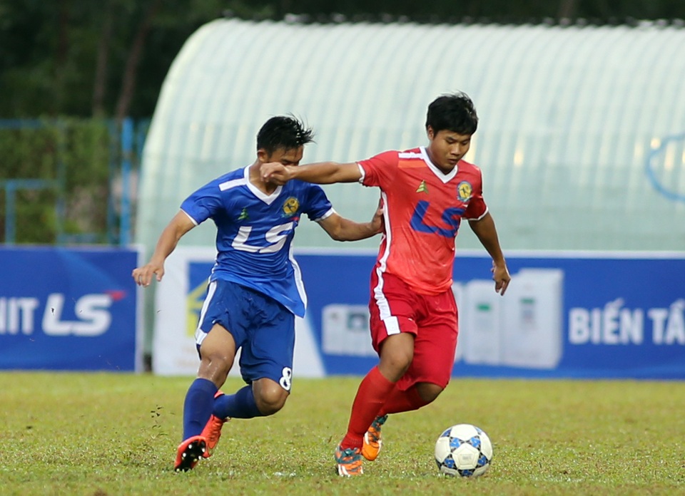 Khởi tranh vòng chung kết giải bóng đá U17 quốc gia 2017 - 1 Cả Viettel lẫn PVF đều là các ứng cử viên vô địch của giải năm nay