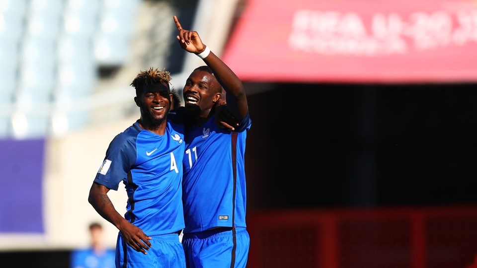 Những khoảnh khắc U20 Việt Nam thua “tâm phục khẩu phục” U20 Pháp - 11
Marcus Thuram đầy lại hợi trong các tình huống bắt tốc độ