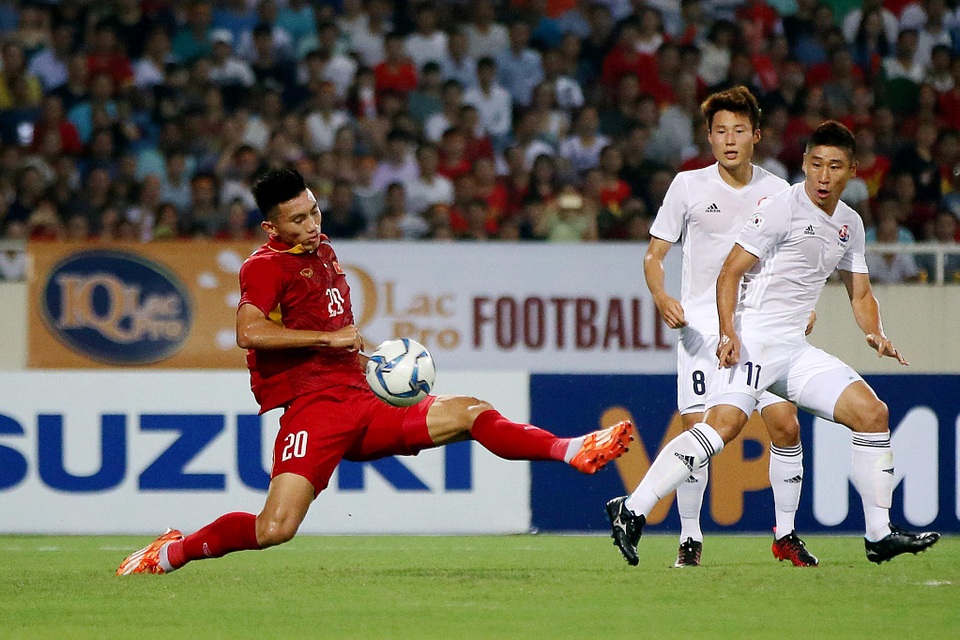 Hàng thủ U22 Việt Nam chưa gặp đúng thuốc thử (ảnh: Gia Hưng)