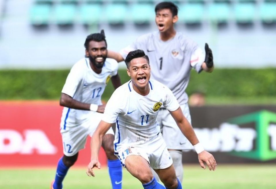 Malaysia bất ngờ thắng đậm Indonesia tại vòng loại U23 châu Á - 1 Malaysia giành thắng lợi đậm trước Indonesia