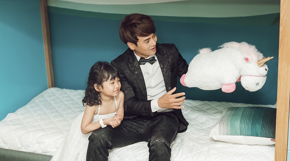 ​Nam ca sĩ luôn lắng nghe và tôn trọng sở thích của con.