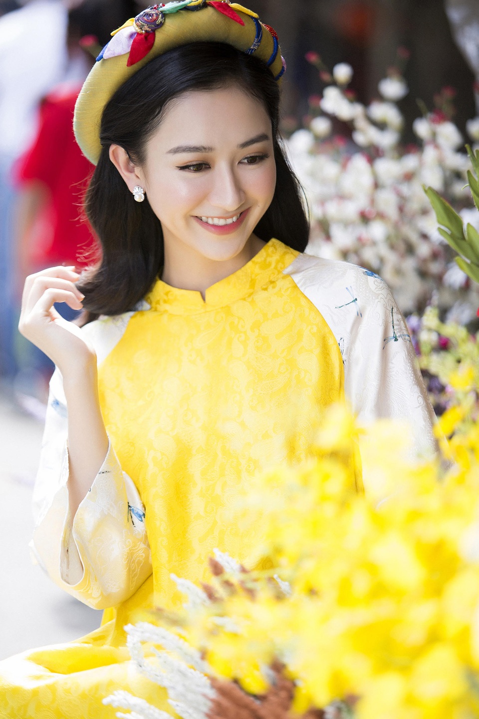 Á hậu Hà Thu bồi hồi nhớ Tết tuổi thơ ở cố đô Huế - 12 Á hậu Hà Thu bồi hồi nhớ Tết tuổi thơ ở cố đô Huế - 12