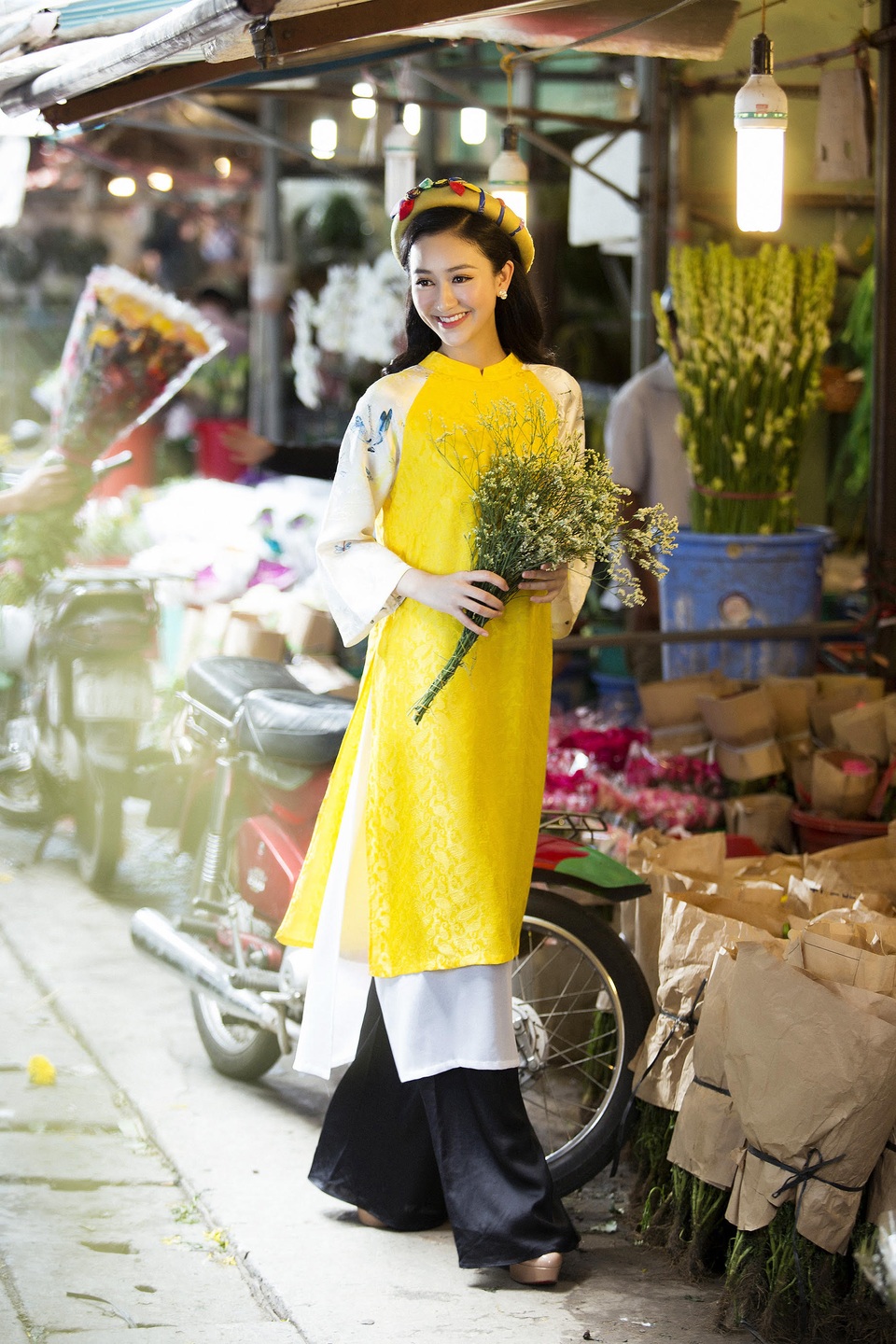 Á hậu Hà Thu bồi hồi nhớ Tết tuổi thơ ở cố đô Huế - 13 Á hậu Hà Thu bồi hồi nhớ Tết tuổi thơ ở cố đô Huế - 13