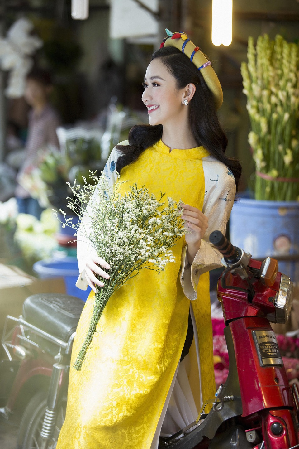 Á hậu Hà Thu bồi hồi nhớ Tết tuổi thơ ở cố đô Huế - 16 Á hậu Hà Thu bồi hồi nhớ Tết tuổi thơ ở cố đô Huế - 16
