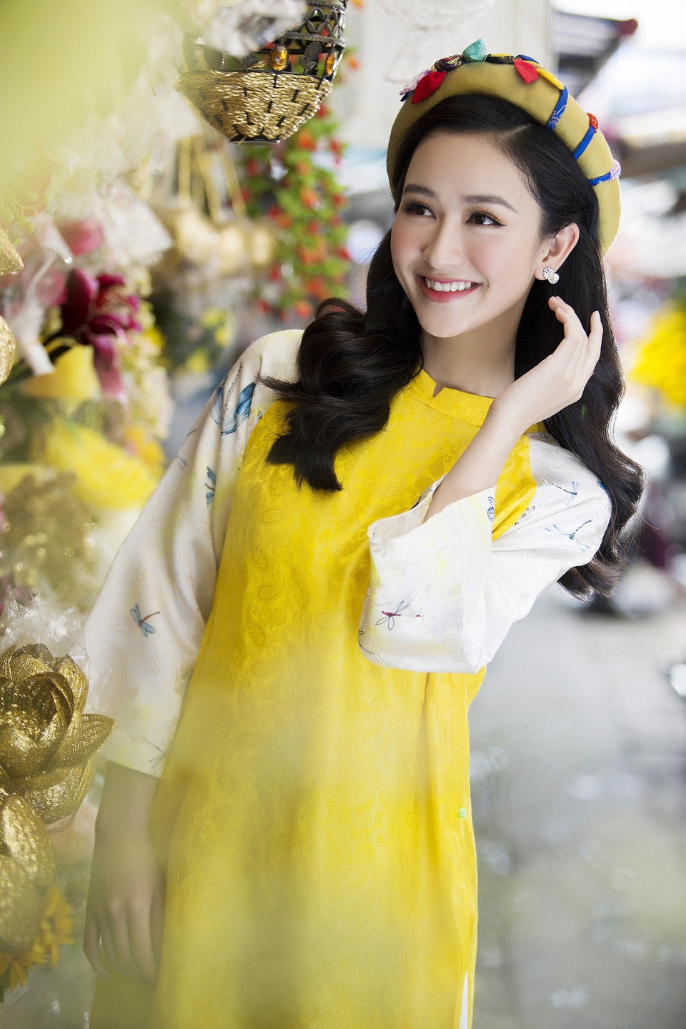 Á hậu Hà Thu bồi hồi nhớ Tết tuổi thơ ở cố đô Huế - 1 Á hậu Hà Thu bồi hồi nhớ Tết tuổi thơ ở cố đô Huế - 1