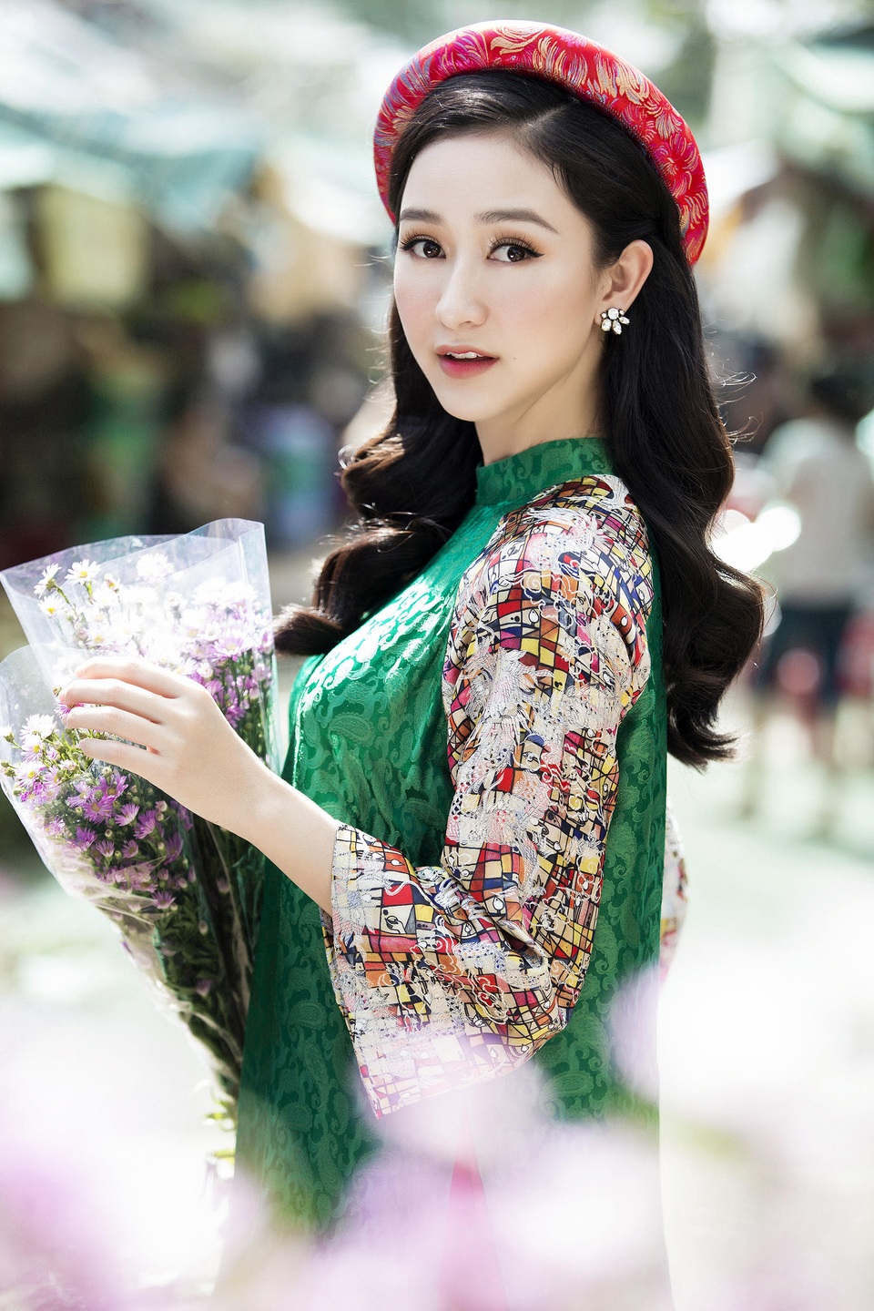Á hậu Hà Thu bồi hồi nhớ Tết tuổi thơ ở cố đô Huế - 3 Á hậu Hà Thu bồi hồi nhớ Tết tuổi thơ ở cố đô Huế - 3