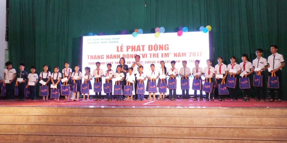 Masan PQ đồng hành cùng chương trình an sinh xã hội huyện Phú Quốc - 2 Masan PQ đồng hành cùng chương trình an sinh xã hội huyện Phú Quốc - 2