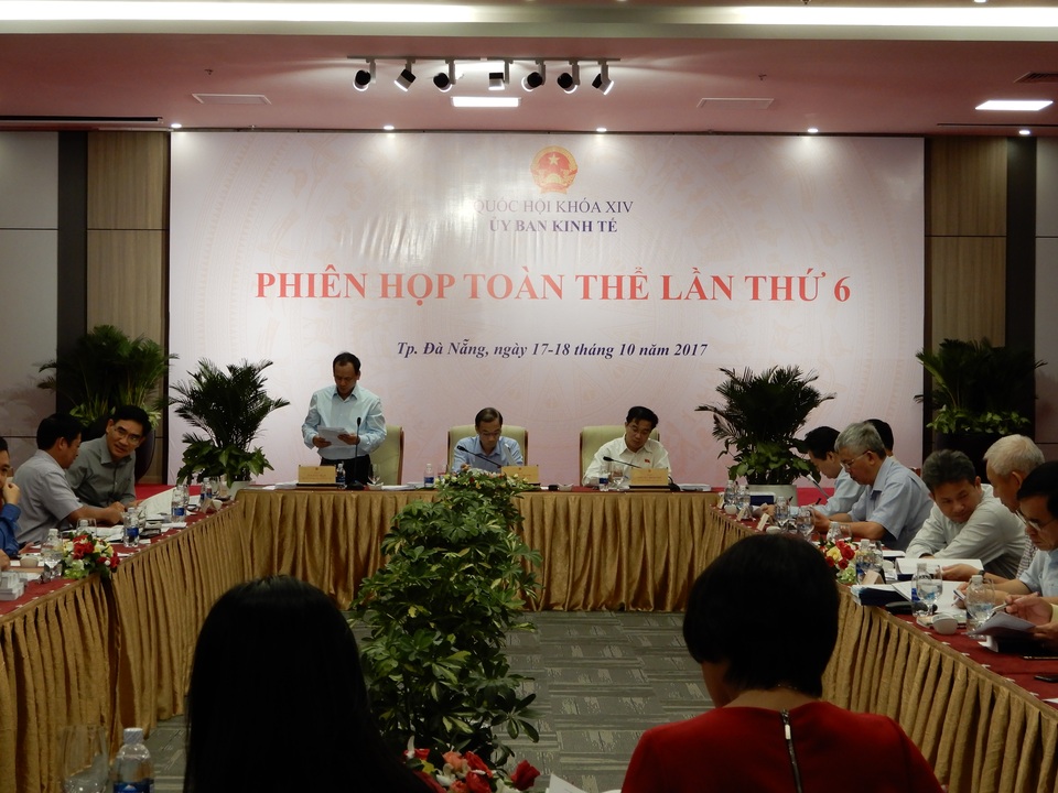 Dự án sân bay Long Thành: Thu hồi đất một lần là không khả thi? - 1 Ủy ban Kinh tế (Quốc hội khóa XIV) tiếp tục ngày làm việc thứ 2 với phiên thảo luận thẩm tra báo cáo nghiên cứu khả thi dự án thu hồi, bồi thường, hỗ trợ, tái định cư Cảng hàng không quốc tế Long Thành