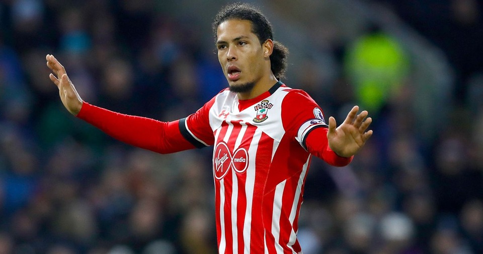 Van Dijk đã nhất quyết đòi rời khỏi Southampton, thậm chí công khai bỏ tập để đạt được nguyện vọng này. Thế nhưng, cuối cùng, anh đã không thể tới Liverpool hay Chelsea như kỳ vọng.
