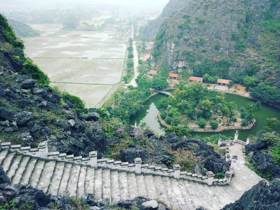 Thăm thú "Vạn Lý Trường Thành" đẹp như mơ ở Ninh Bình - 2 Ảnh: gogobudgettravel