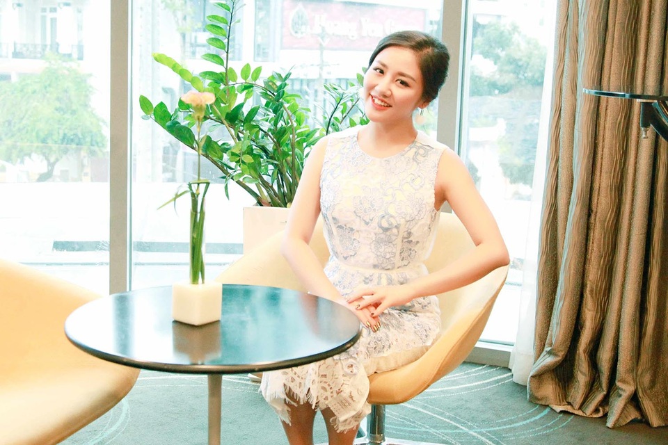 5 nỗi sợ ám ảnh nhất của Văn Mai Hương - 1 Trong cuộc trò chuyện ngắn khá thoải mái, nữ ca sĩ chia sẻ những nỗi sợ và ám ảnh mình nhất trong cuộc sống.