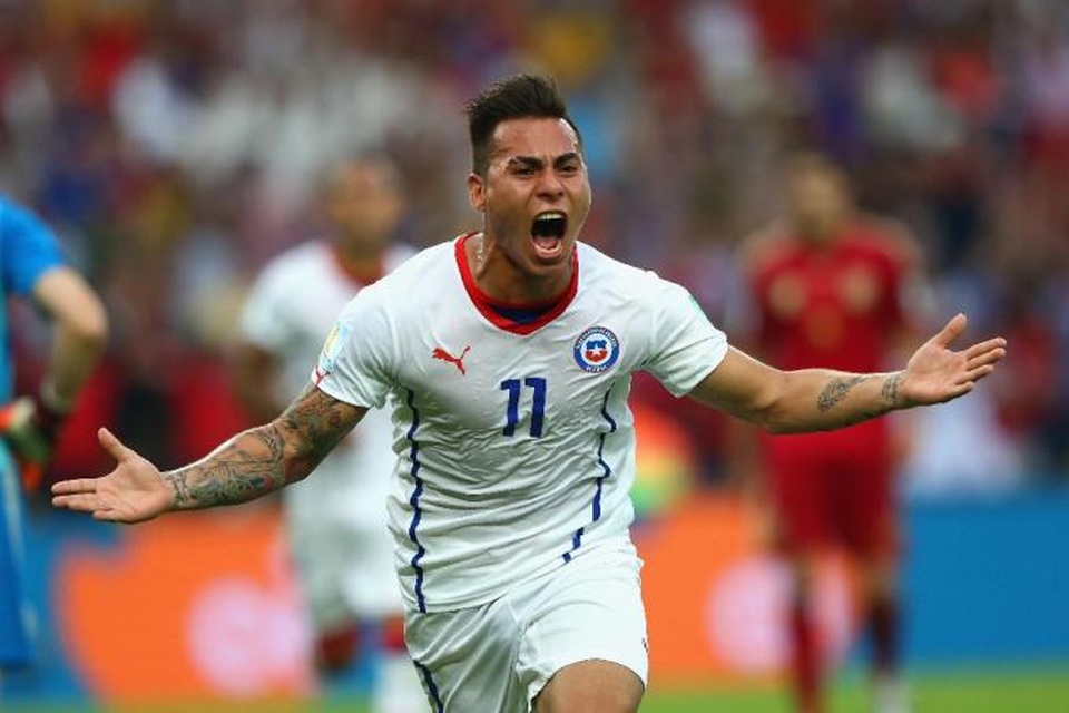 Eduardo Vargas chính là Vua phá lưới ở hai kỳ Copa America 2015, 2016 (giải đấu Chile vô địch). Vì vậy, cùng với Sanchez, anh được đặt kỳ vọng sẽ giúp Chile thành công ở Confed Cup 2017.