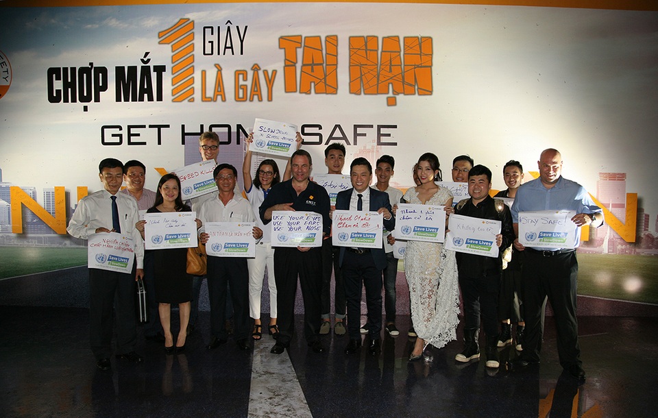 Ký kết tuân thủ tốc độ khi lái xe